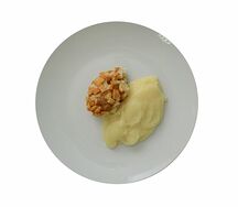 Котлета Пожарская с картофельным пюре