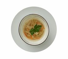 Куриный суп с лапшой