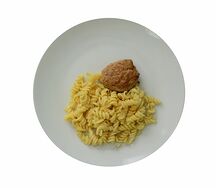 Котлета по-домашнему с макаронами