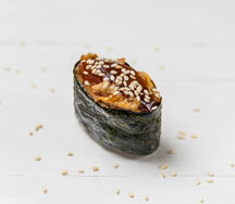 Гункан с угрем