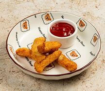 Куриные стрипсы с кетчупом