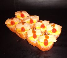 Ролл гигант с лососем