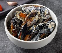  Мидии сырные в сливках