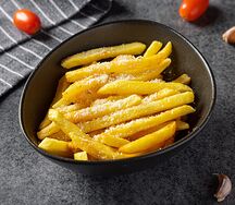 Картофель фри с пармезаном