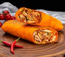 Острая куриная шаурма в сырном лаваше