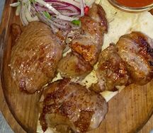 Шашлык из cвинoй шейки