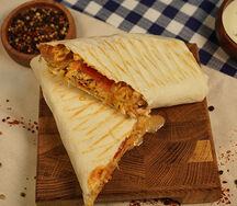 Шаурма со cвинoй шеей на мангале