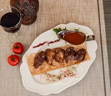 Шашлык из cвинoй шейки