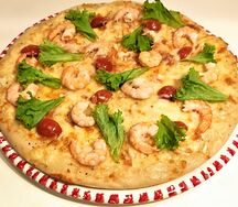 Пицца Цезарь с королевскими креветками