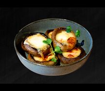 Шампиньоны с сыром