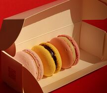 Ассорти и макаронс