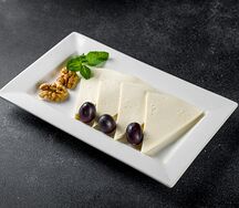 Сыр Сулугуни