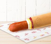 Французский хот-дог с колбаской триплпепперчиз