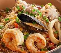 Жареный рис с морепродуктами
