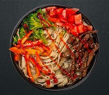 Wok с говядиной острый