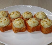 Запечённый с угрем и сыром