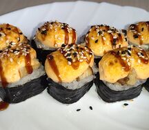 Запечённый с окунем и креветками