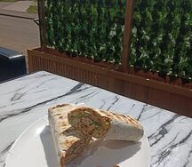 Шаверма на углях с курицей