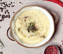 Картофельное пюре с грибами и трюфельным маслом
