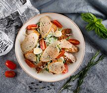 Цезарь с курицей