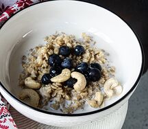 Каша овсяная на монастырских хлопьях без сахара