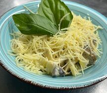 Феттуччине с курицей и грибами