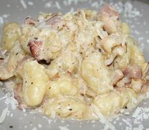 Ньокки с беконом в сливочном соусе