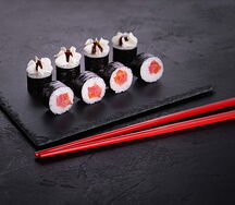 Ролл с томатом и тунцом new