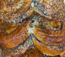 Булочка с корицей