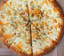 Пицца Четыре сыра