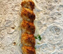 Люля-кебаб из курицы с сыром