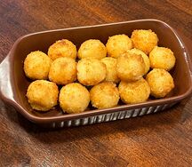 Сырные шарики с зеленью