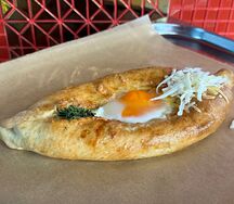 Хачапури по-аджарски