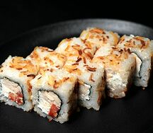 Сакура с куриным филе