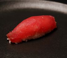 С тунцом