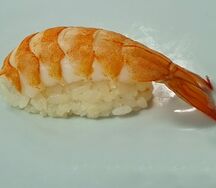 Суши с креветкой