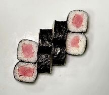 Ролл с тунцом