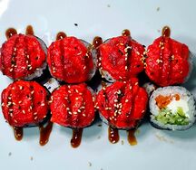 Запечённый ролл с лососем