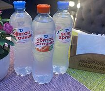 Вода Святой источник без газа