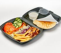 Шаурма на тарелке куриная