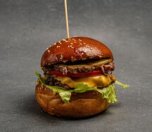 Бургер Фирменный с ростбифом