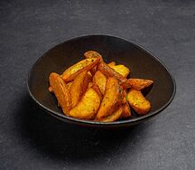 Картофель по-деревенски с кетчупом