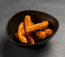 Жареный сыр моцарелла