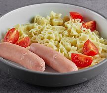 Сосиски с макарошками