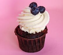 Капкейк Сникерс-Шоколад от Виктории