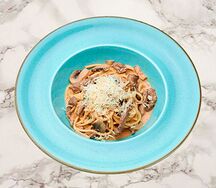 Паста с говядиной