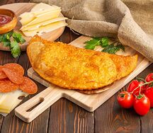 Чебурек с пепперони