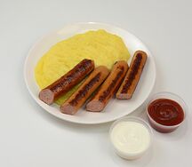 Колбаски домашние с пюре