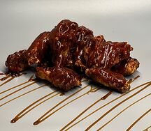 12 крыльев в соусе BBQ