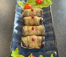 Баклажан с орехами